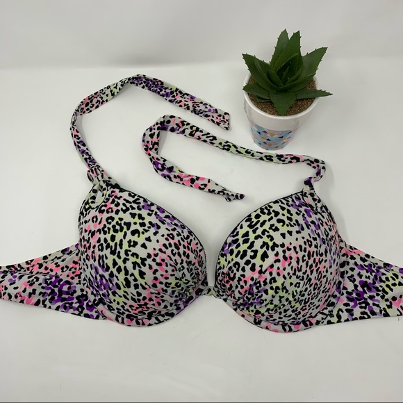 Victoria's Secret Other - Victoria's Secret bikini top